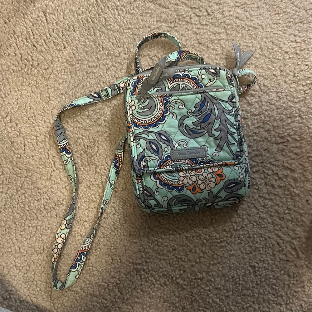 Vera Bradley crossbody bag